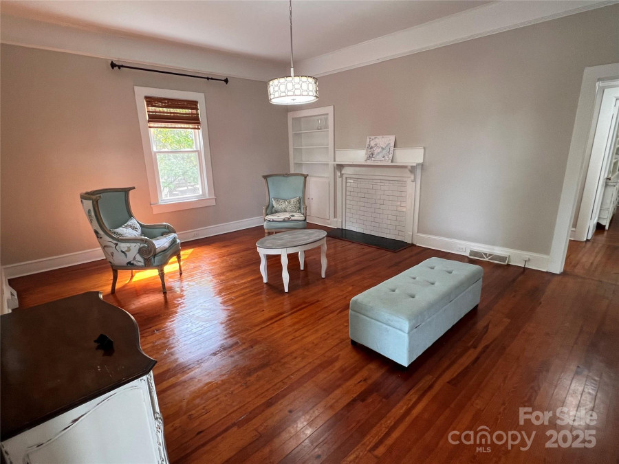 623 Main St Kannapolis, NC 28081