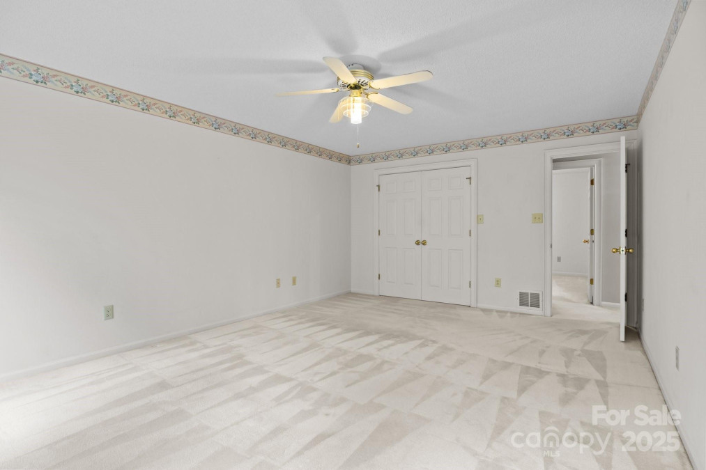 8368 Fairfield Forest Rd Denver, NC 28037