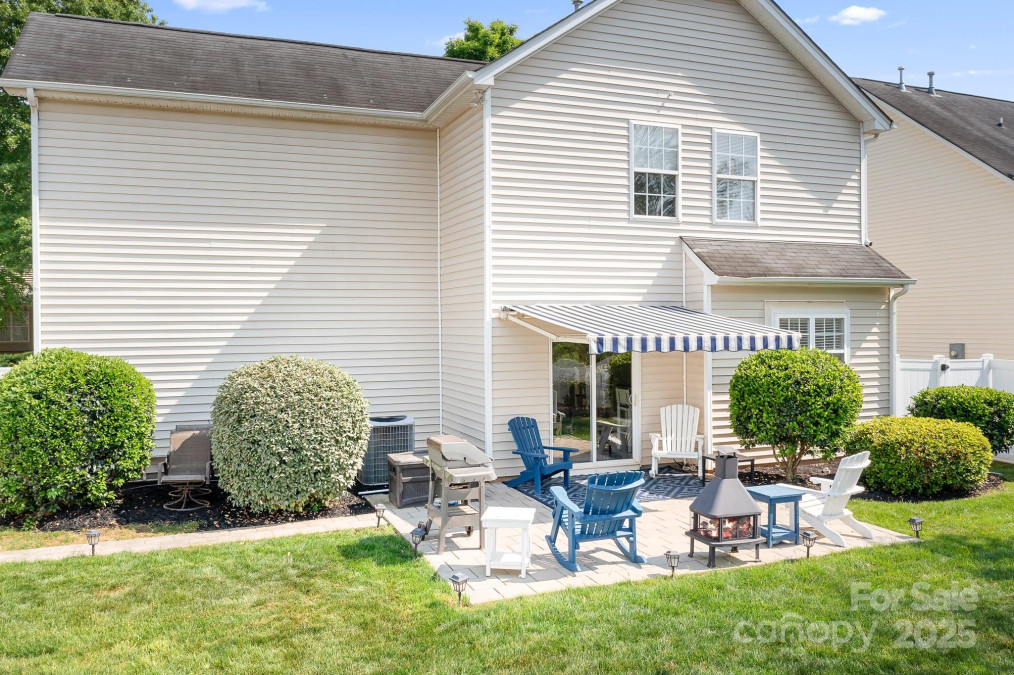 18027 Train Station Dr Cornelius, NC 28031