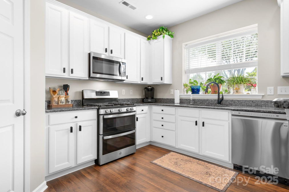 18027 Train Station Dr Cornelius, NC 28031