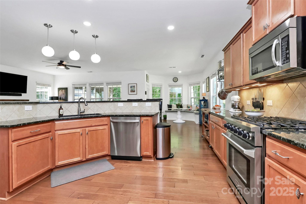 9930 Karras Commons Way Matthews, NC 28105