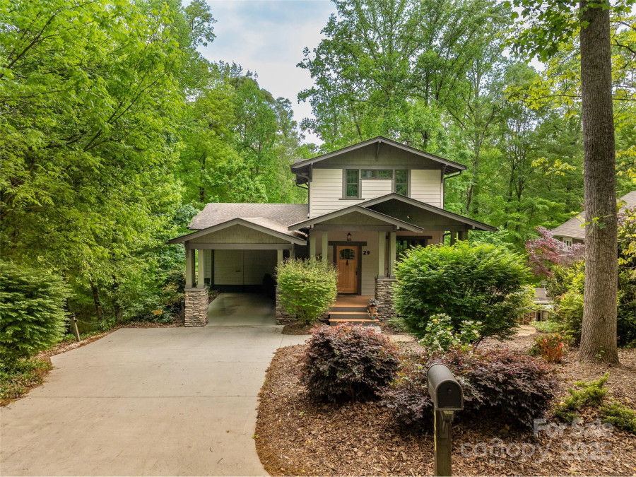 29 Ravenna St Asheville, NC 28803