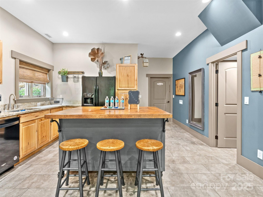 29 Ravenna St Asheville, NC 28803