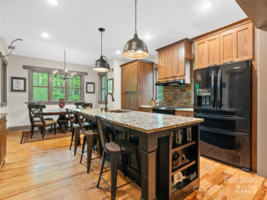 29 Ravenna St Asheville, NC 28803