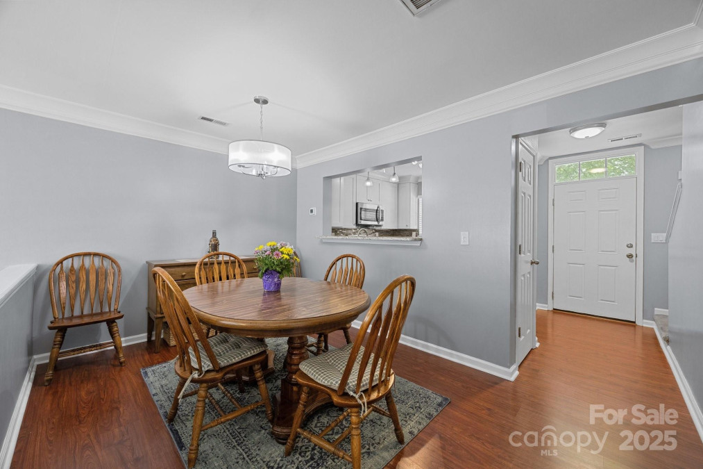 3736 Melrose Cottage Dr Matthews, NC 28105