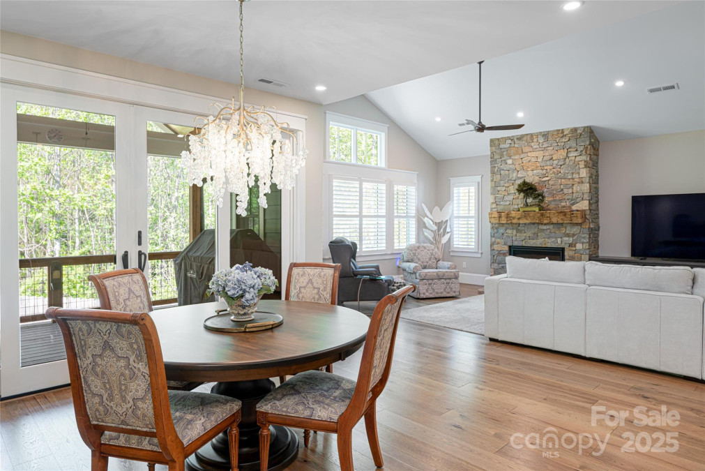 73 Starwood Valley Trl Arden, NC 28704