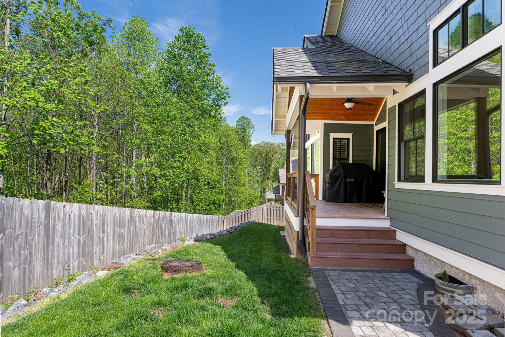 73 Starwood Valley Trl Arden, NC 28704