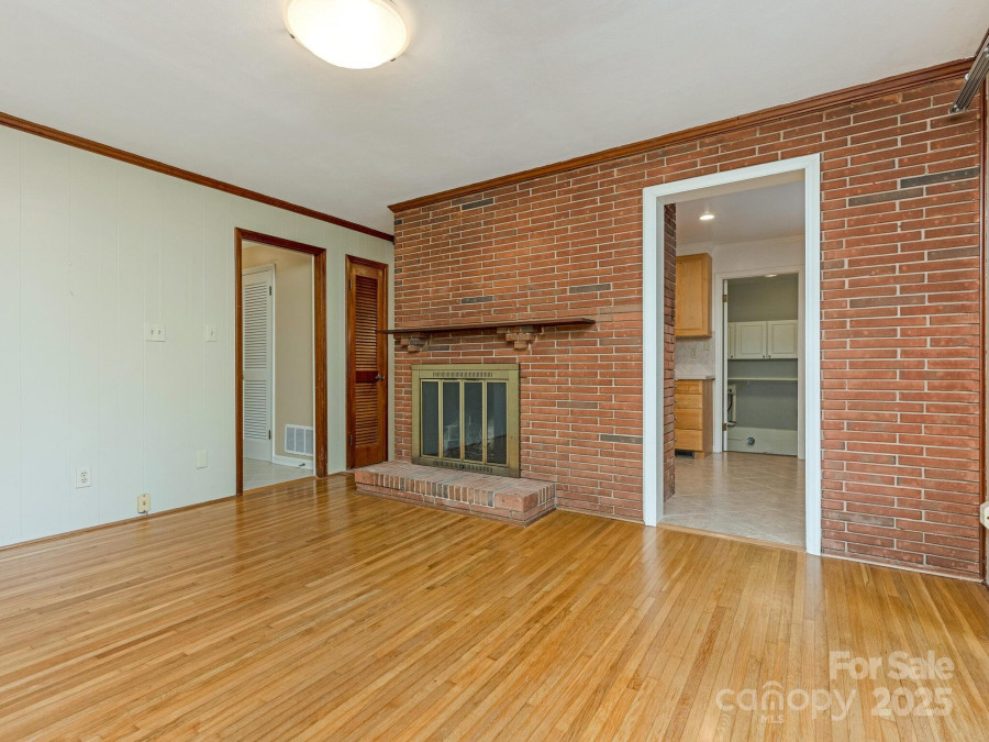 3615 Champaign St Charlotte, NC 28210