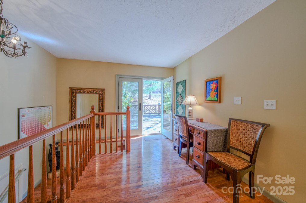 110 Sterling Way Waynesville, NC 28786