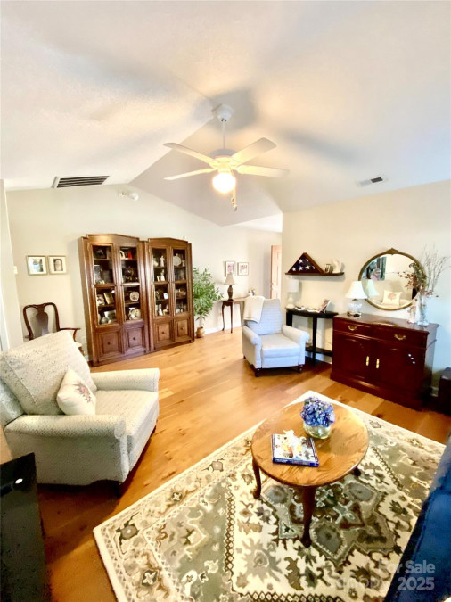 101 Keswick Ln Mooresville, NC 28117