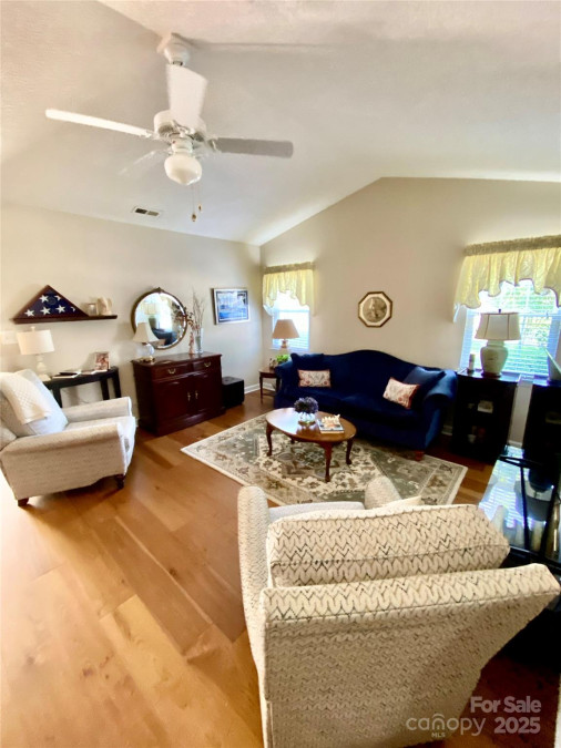 101 Keswick Ln Mooresville, NC 28117