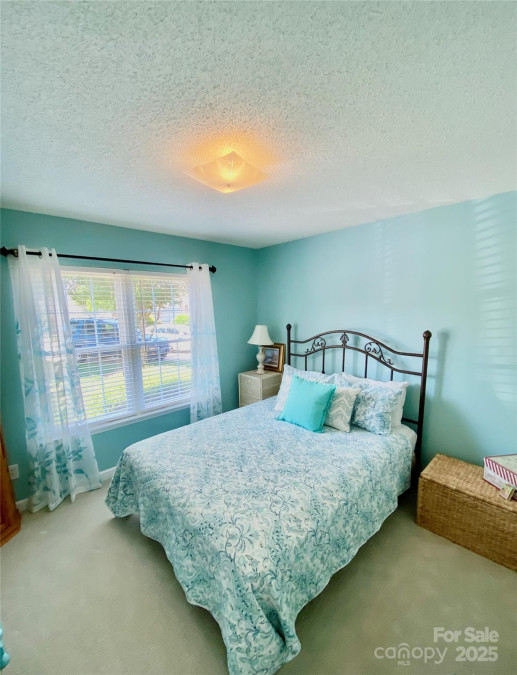 101 Keswick Ln Mooresville, NC 28117