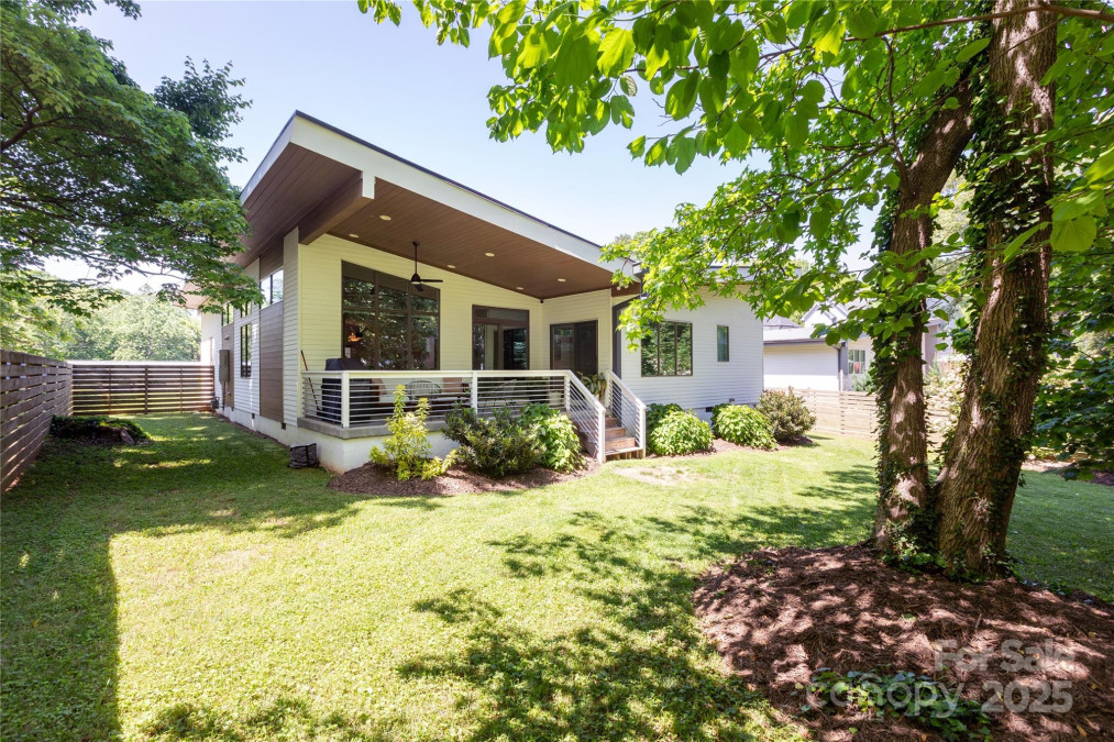 4211 Mantle Ct Charlotte, NC 28205