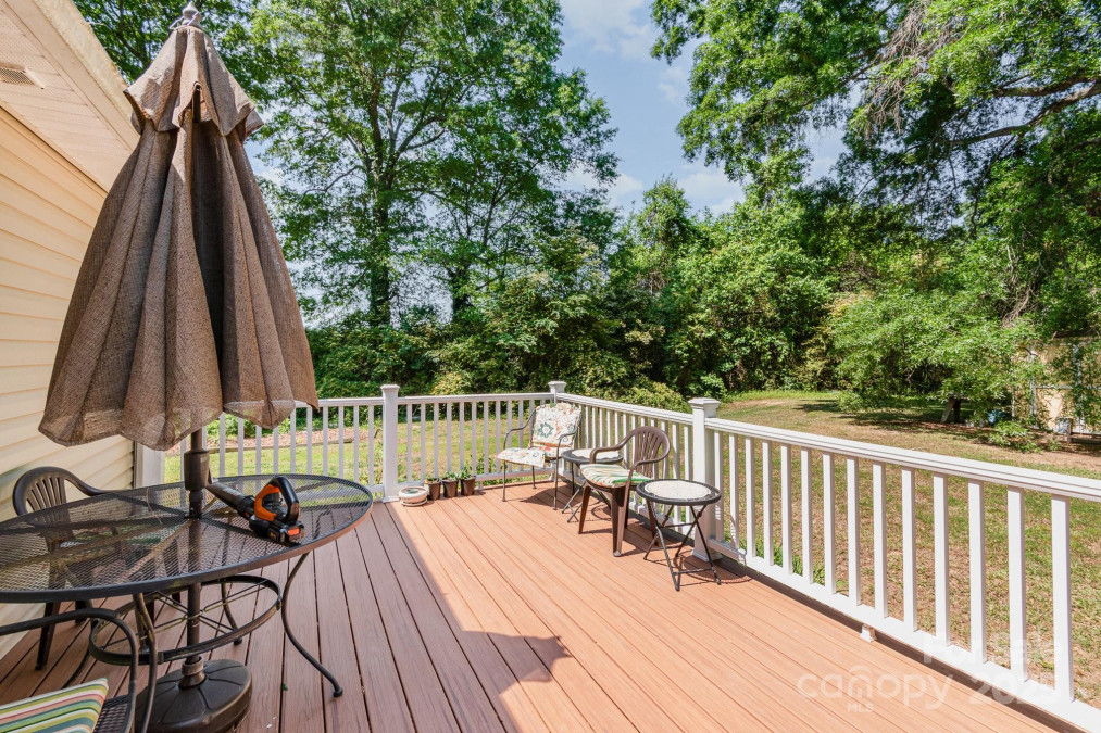 814 Independence Dr Wingate, NC 28174