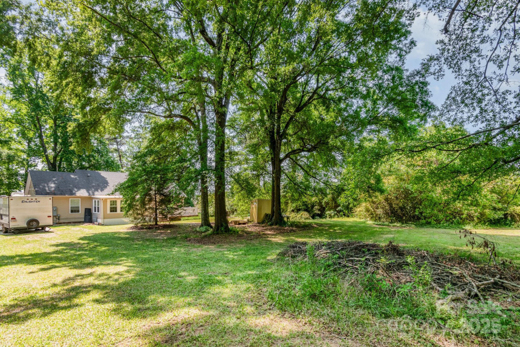 814 Independence Dr Wingate, NC 28174