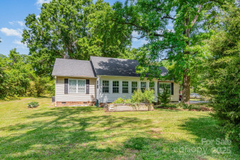 814 Independence Dr Wingate, NC 28174