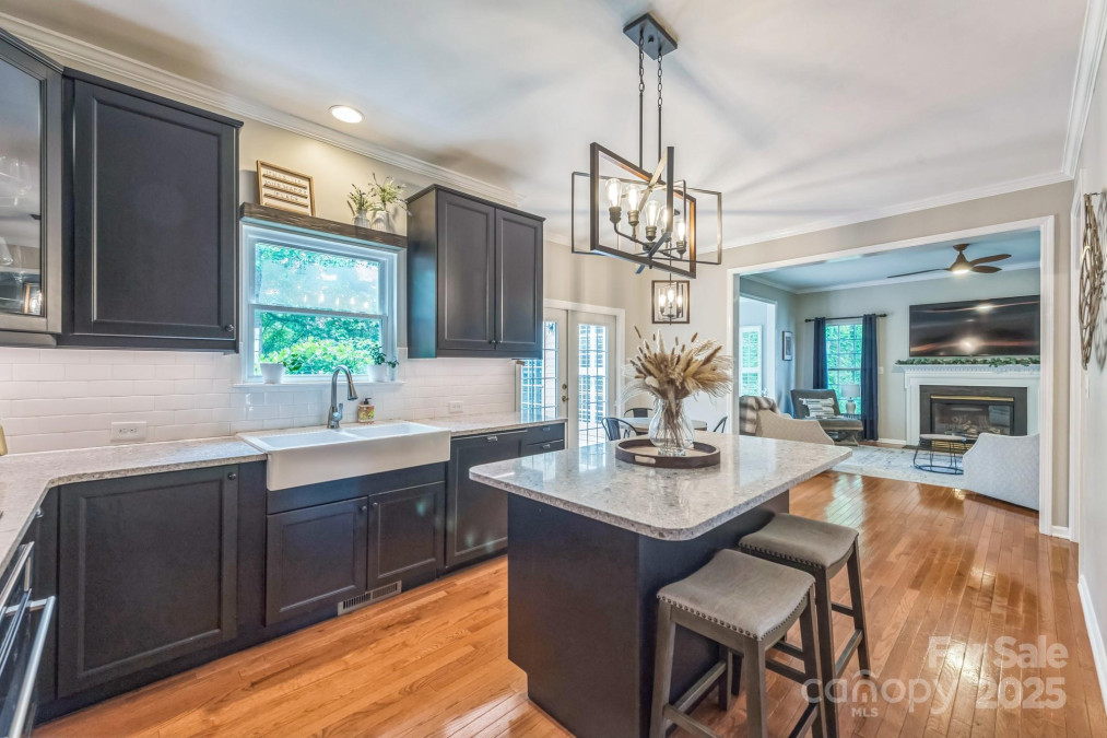 13312 Edgetree Dr Pineville, NC 28134