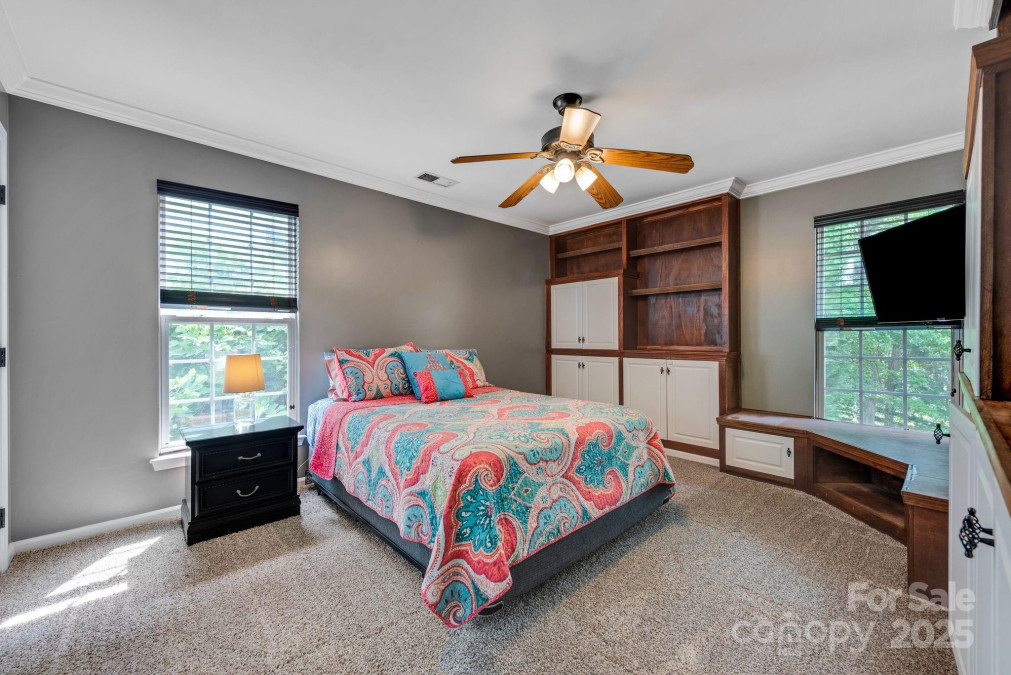 13312 Edgetree Dr Pineville, NC 28134