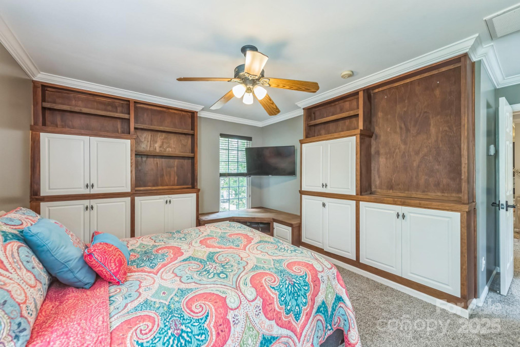 13312 Edgetree Dr Pineville, NC 28134