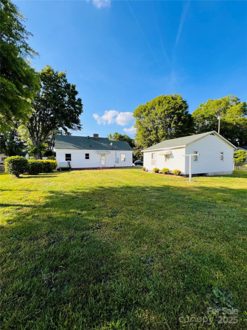 716 Union St Marshville, NC 28103