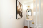 8233 Christmas Ct Charlotte, NC 28216
