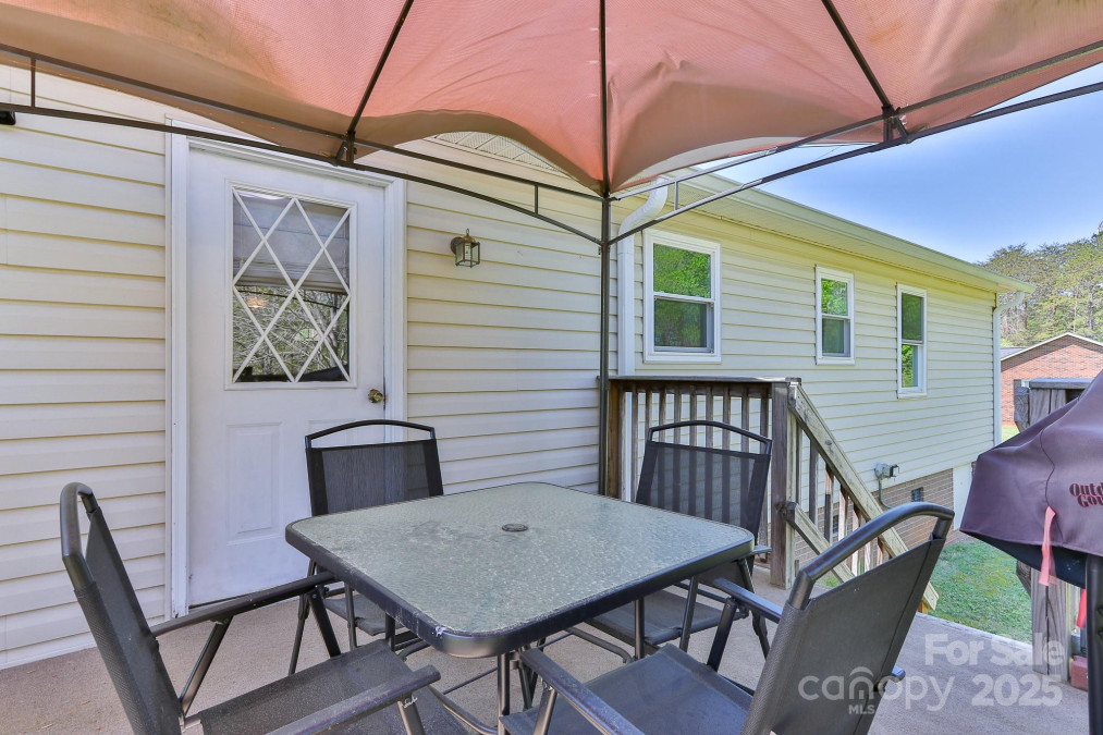 174 Stewart Acres Dr Statesville, NC 28677