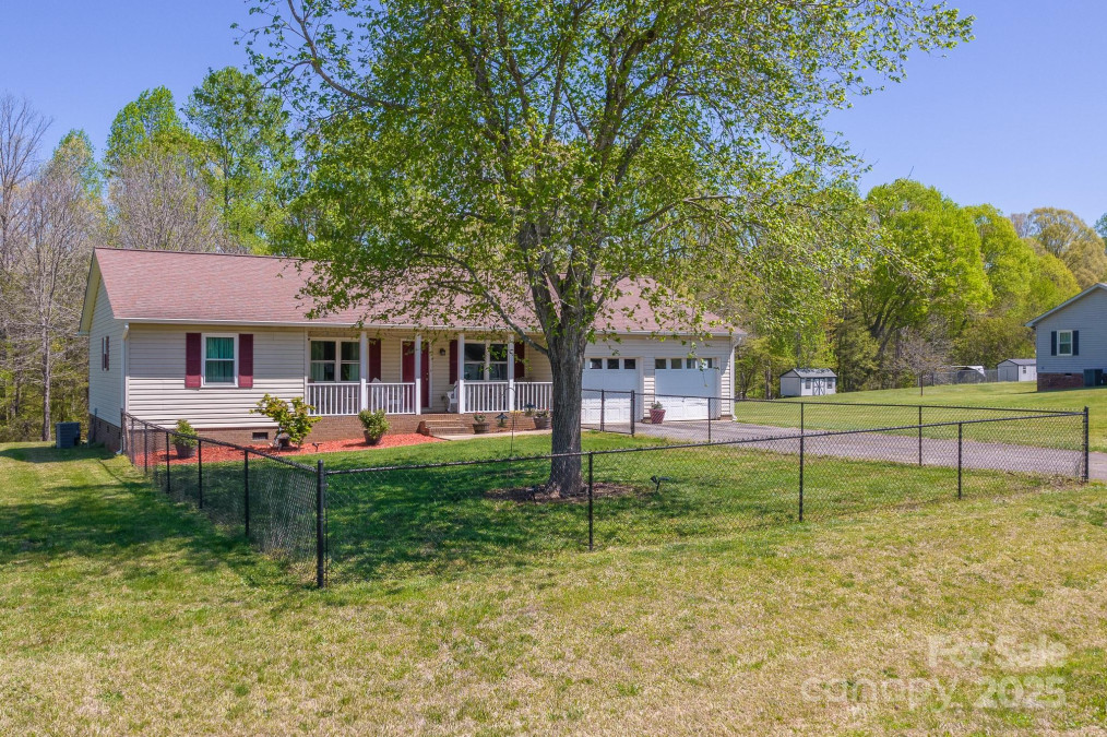 174 Stewart Acres Dr Statesville, NC 28677