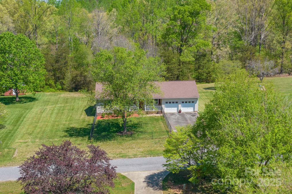 174 Stewart Acres Dr Statesville, NC 28677