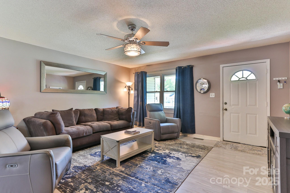 174 Stewart Acres Dr Statesville, NC 28677