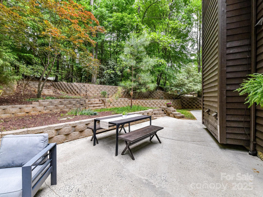 6017 Lake Providence Ln Charlotte, NC 28277