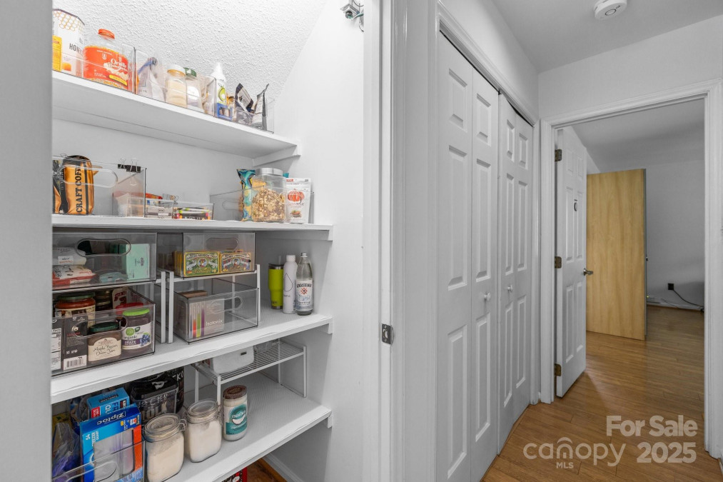 13914 Loch Loyal Dr Charlotte, NC 28273