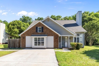 13914 Loch Loyal Dr Charlotte, NC 28273