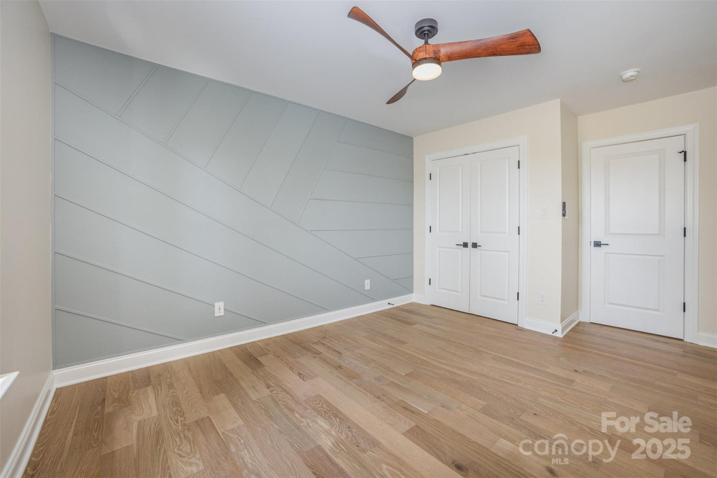 4907 Ardenwoods Dr Charlotte, NC 28215