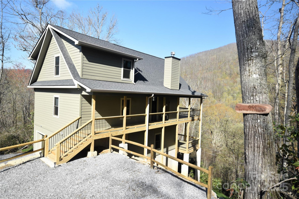 601 Tater Patch Rd Maggie Valley, NC 28751