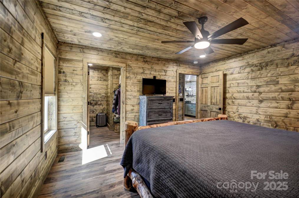 601 Tater Patch Rd Maggie Valley, NC 28751
