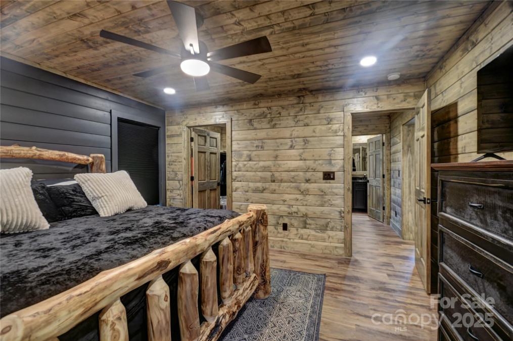 601 Tater Patch Rd Maggie Valley, NC 28751