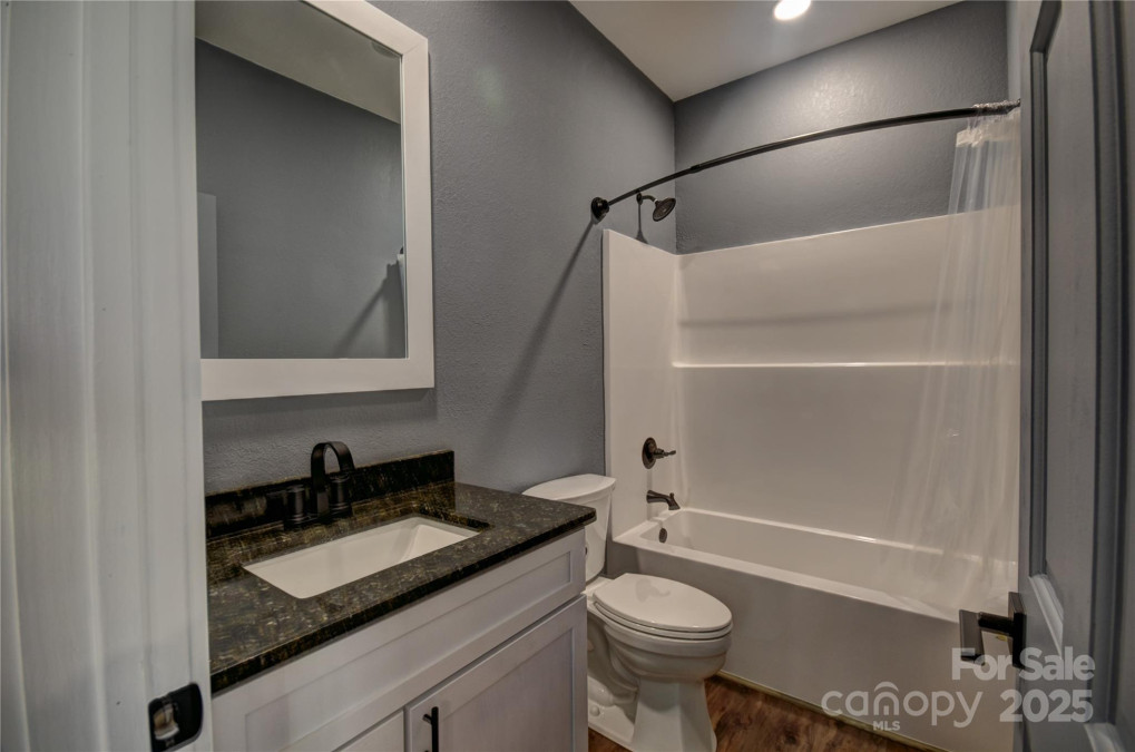 601 Tater Patch Rd Maggie Valley, NC 28751