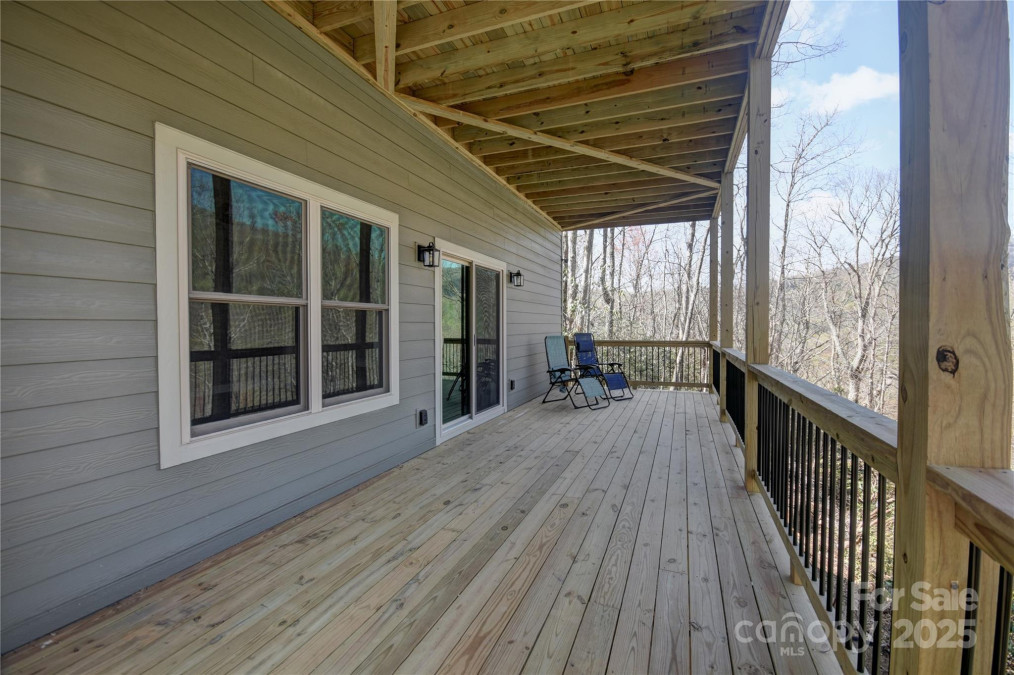 601 Tater Patch Rd Maggie Valley, NC 28751