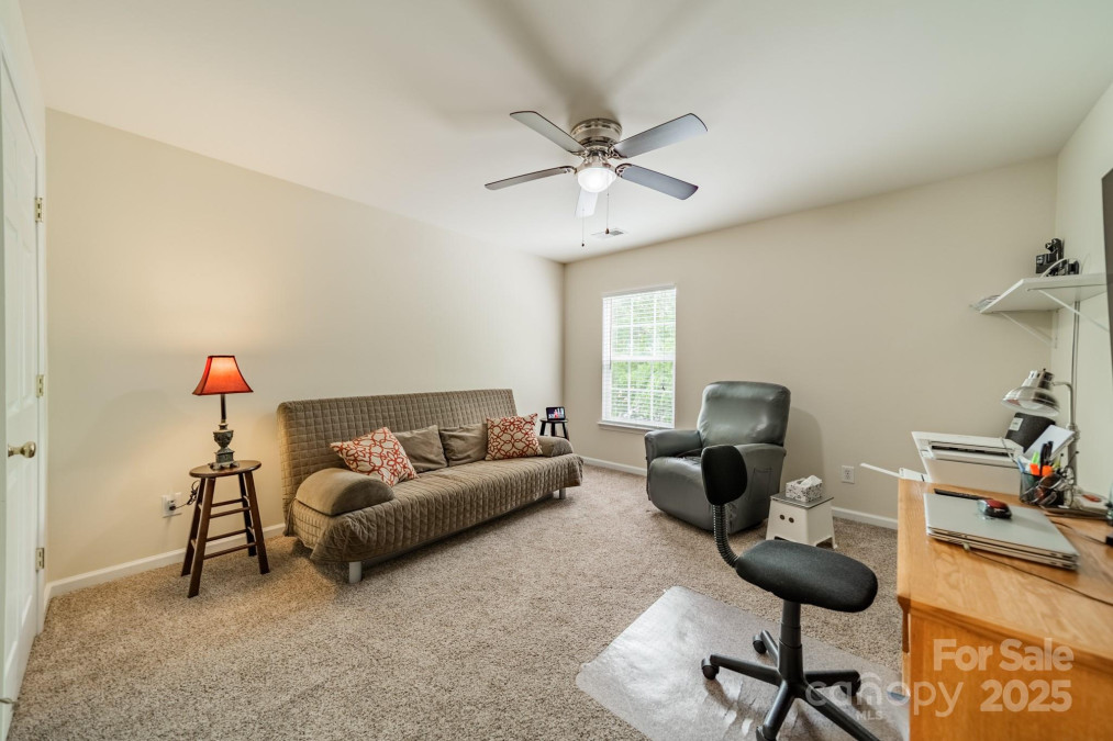 8707 Darcy Hopkins Dr Charlotte, NC 28277