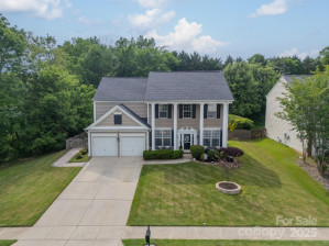 8707 Darcy Hopkins Dr Charlotte, NC 28277