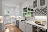 910 Everett Pl Charlotte, NC 28205