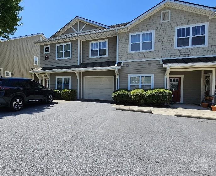 93 Foxden Dr Fletcher, NC 28732