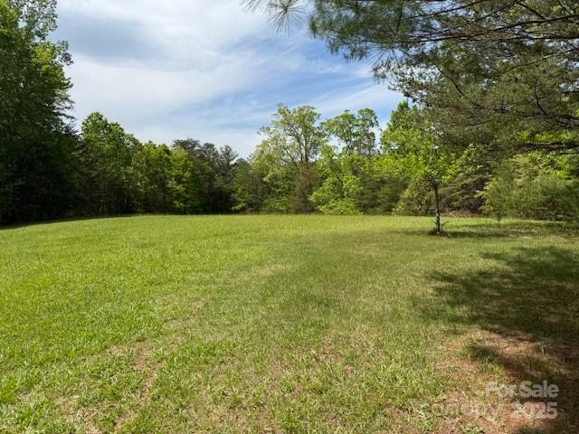 825 Ridge Rd Marion, NC 28752