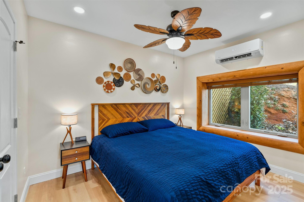 153 Chetan Way Lake Lure, NC 28746