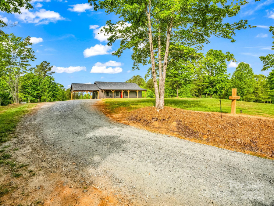 782 County Line Rd Rutherfordton, NC 28139