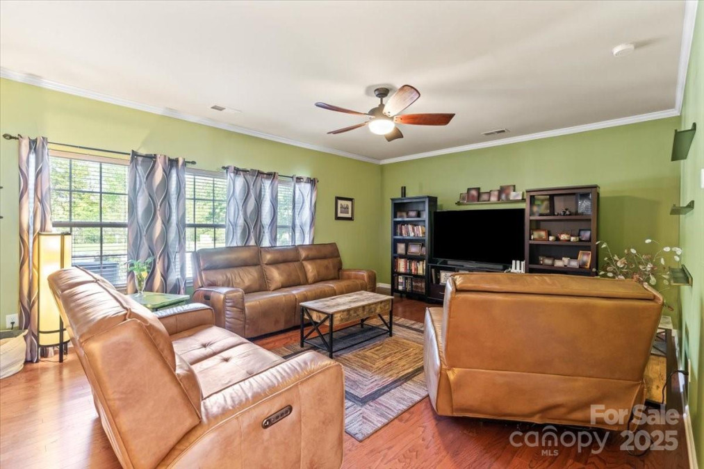 13502 Brandon Trail Dr Charlotte, NC 28213