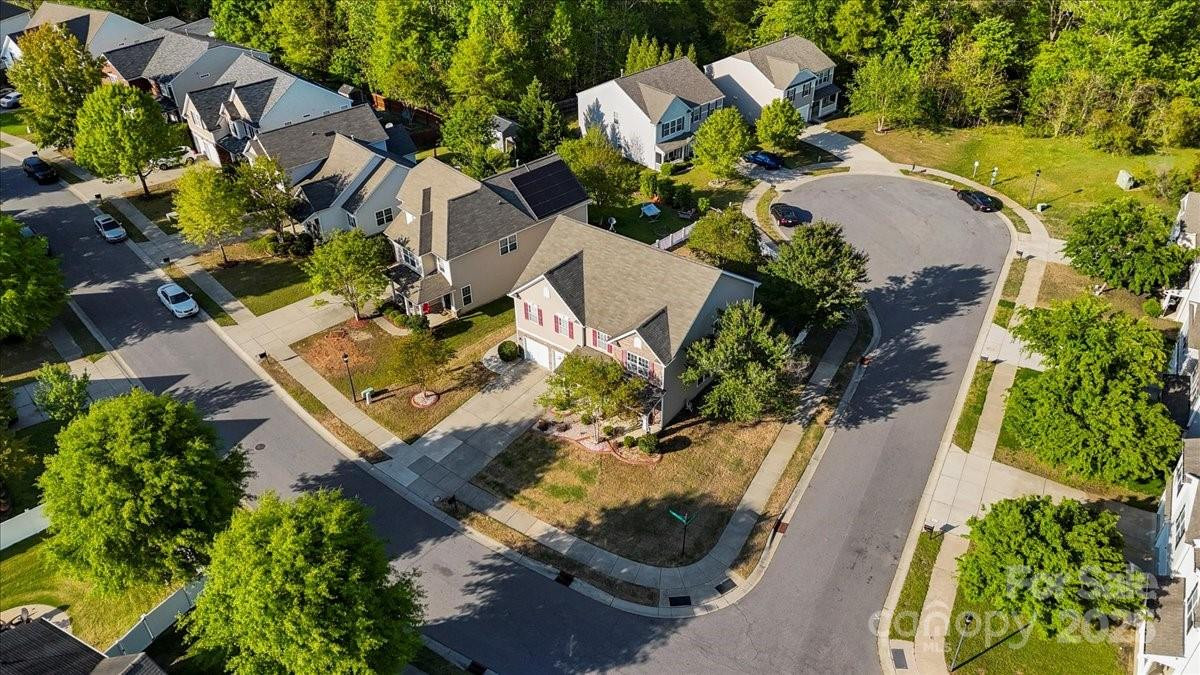 13502 Brandon Trail Dr Charlotte, NC 28213
