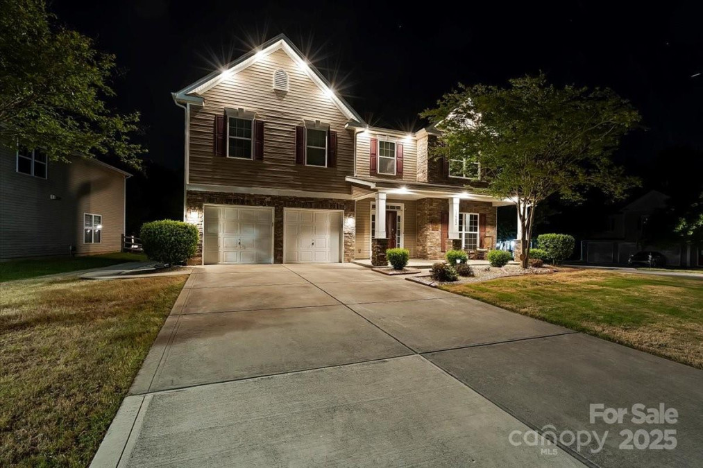 13502 Brandon Trail Dr Charlotte, NC 28213