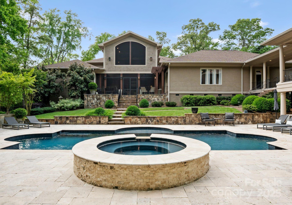 2915 Cutter Ct Waxhaw, NC 28173