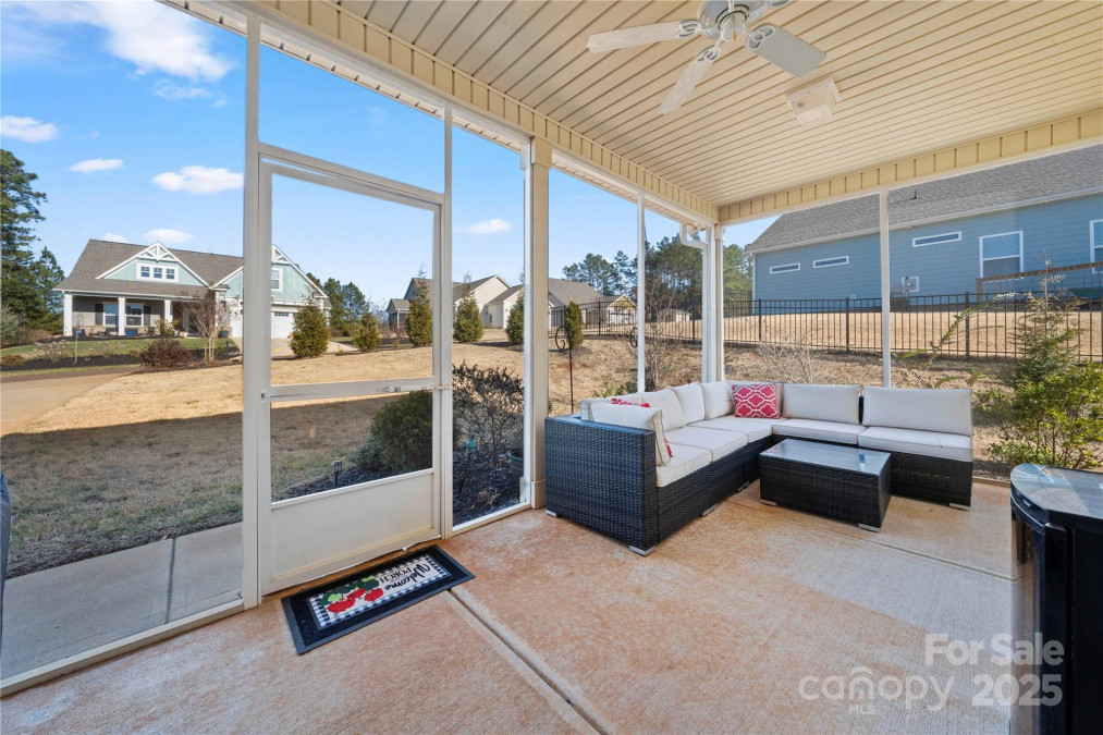 11249 Island View Ln Lancaster, SC 29720